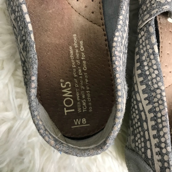 {Toms} Gray patterned Slip On - Picture 2 of 6